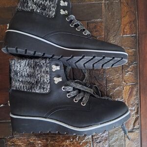 Comfortable Woman Boots